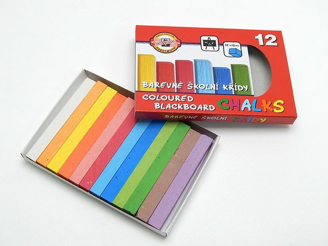 Křídy školní barevné SADA 12 barev 12x12x100 