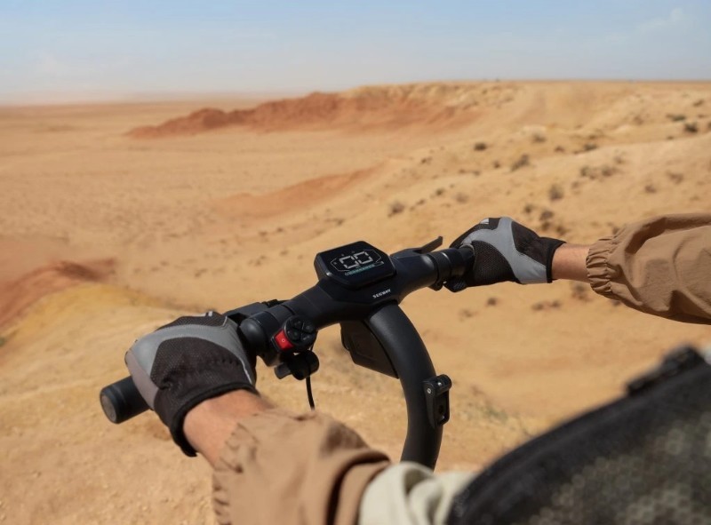 SEGWAY eKick Scooter ZT3 Pro E