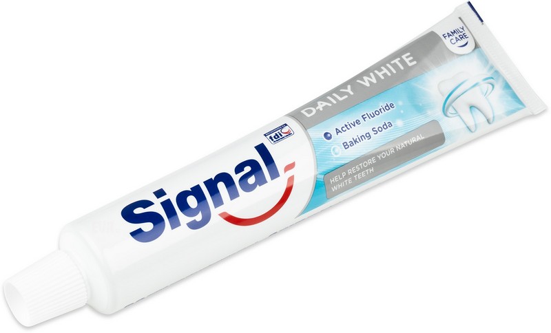 Signal Family Daily White zubní pasta 75ml.