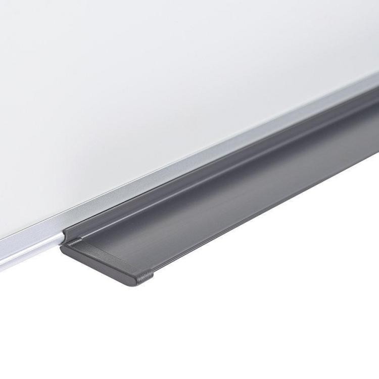 Tabule magnetická bílá s hliníkovým rámem 120 x 90cm.